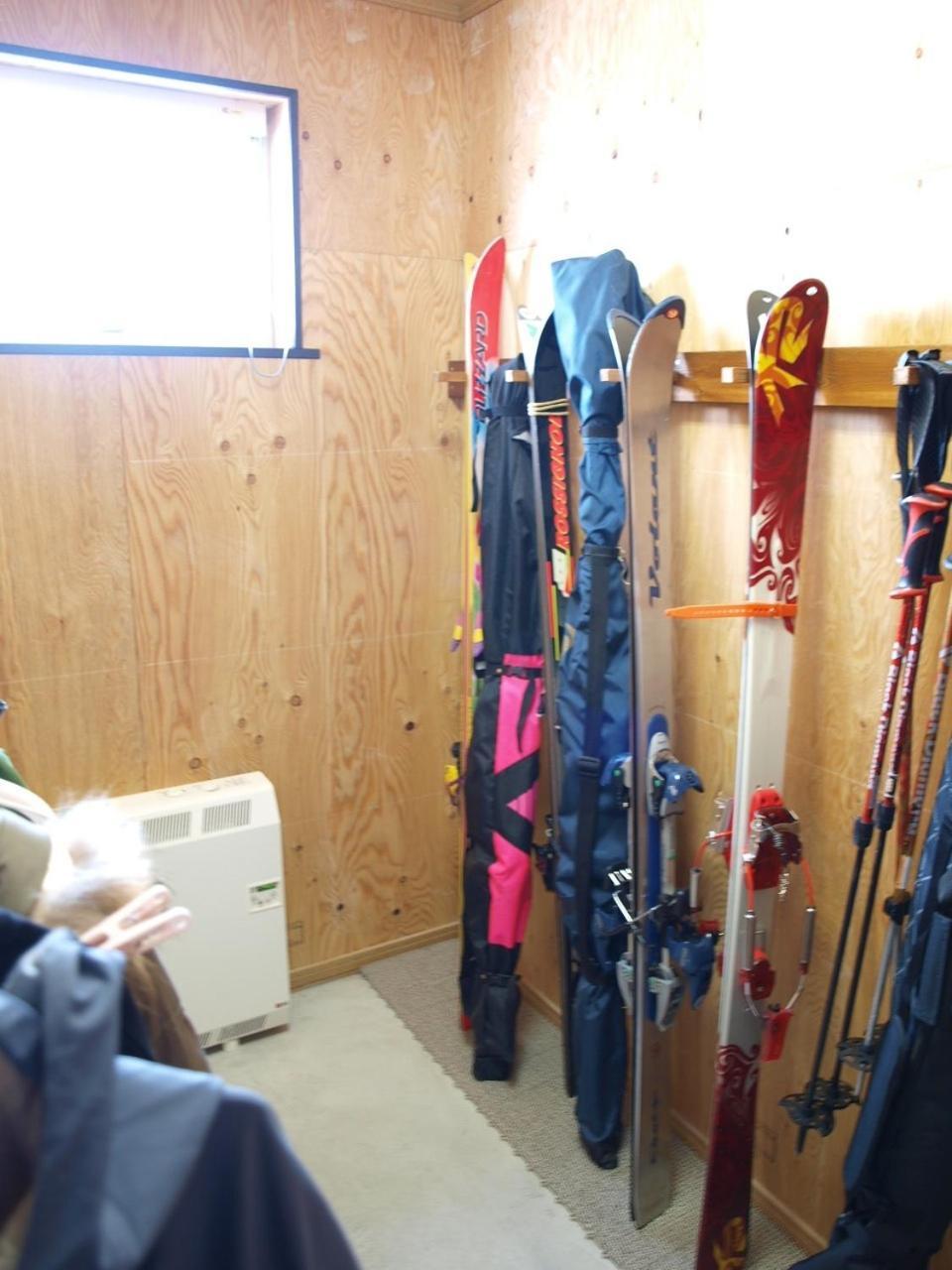 Niseko Tabi-Tsumugi Backpackers Hostel Кучан Екстериор снимка