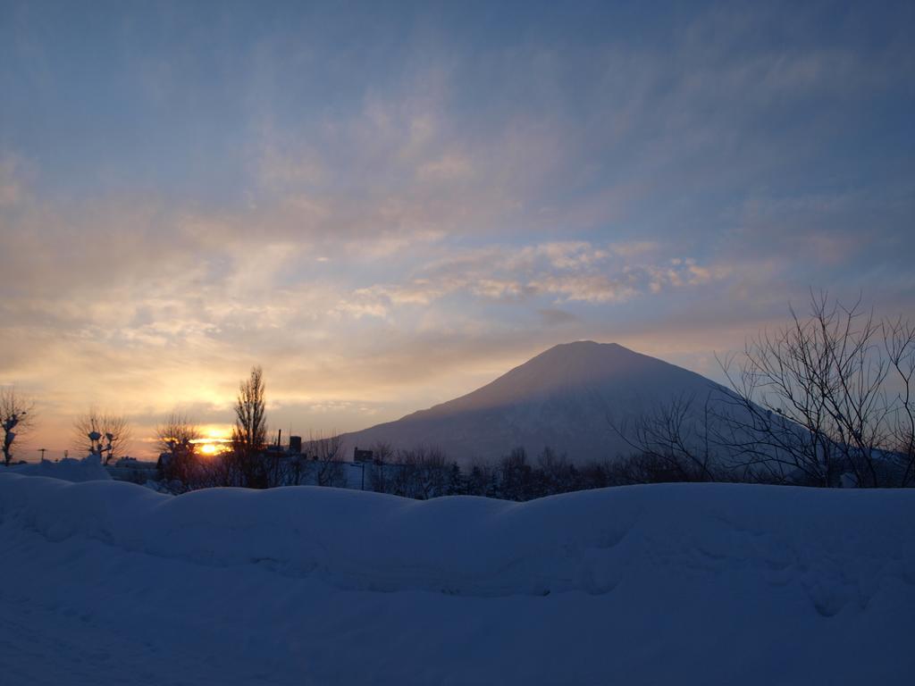 Niseko Tabi-Tsumugi Backpackers Hostel Кучан Екстериор снимка